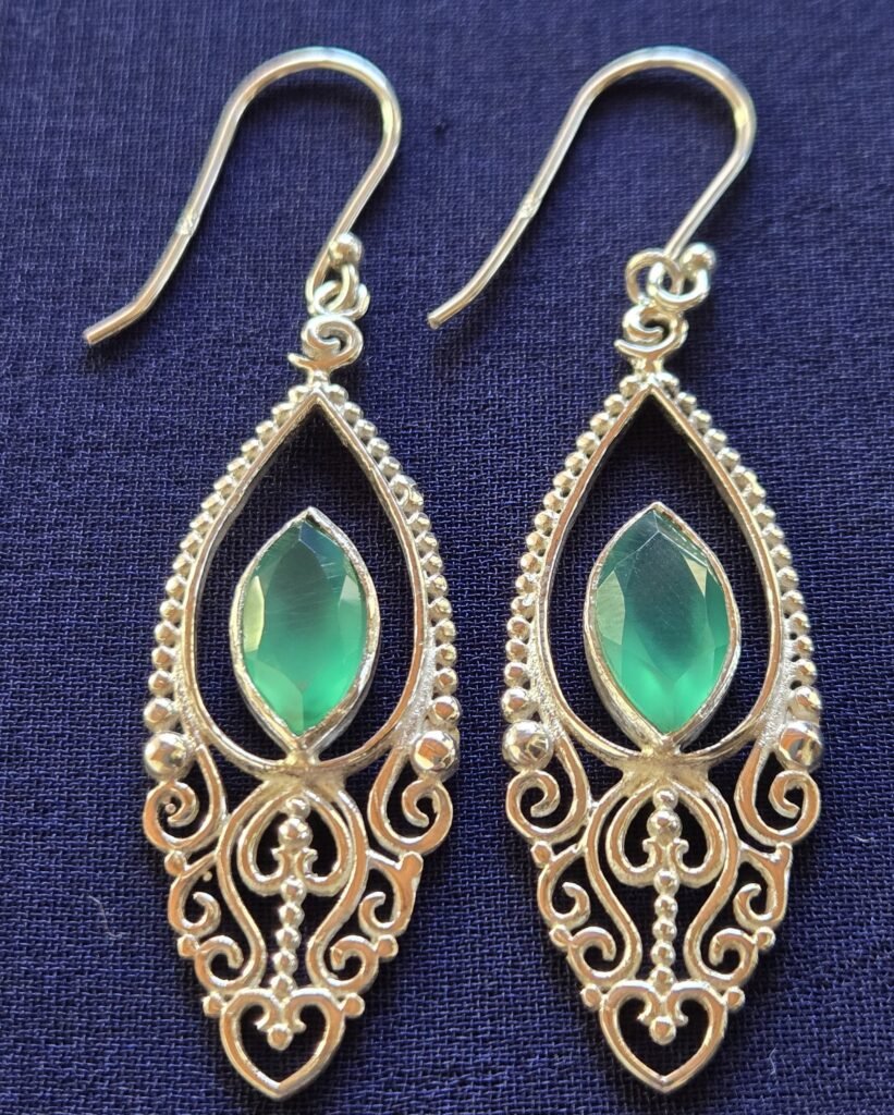 Earring Holy Green Eye stone
