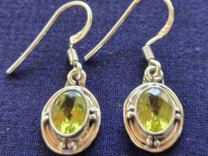 Earring Algae green
