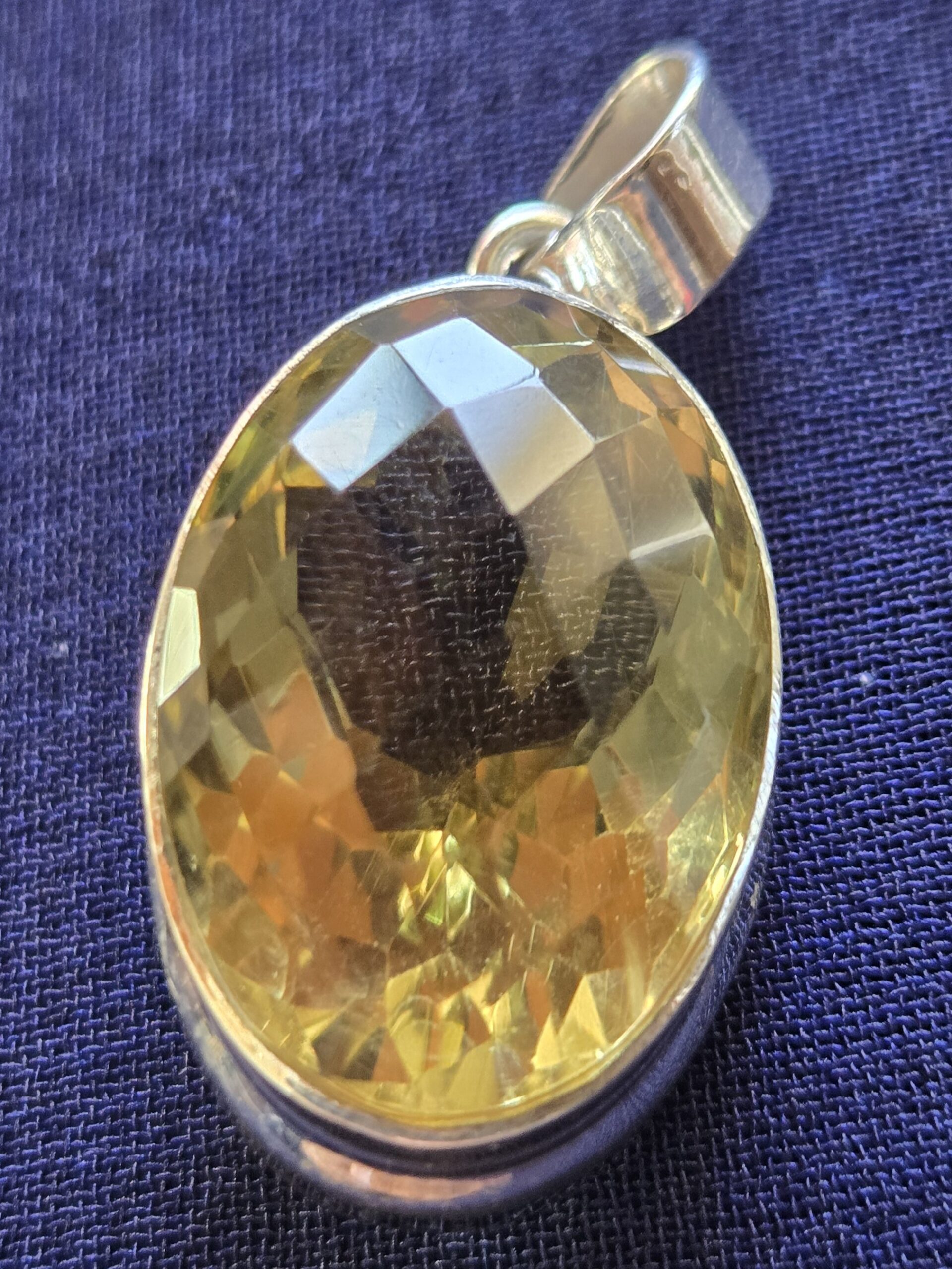 Honey stone with diamond cuts